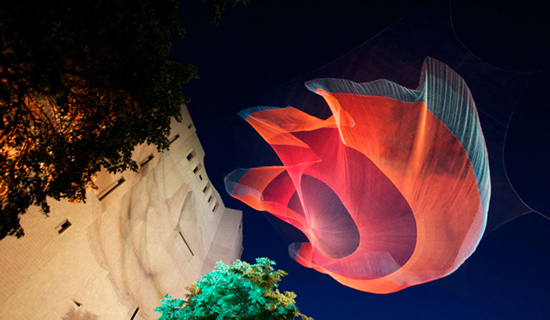 Janet-Echelman-sculpture