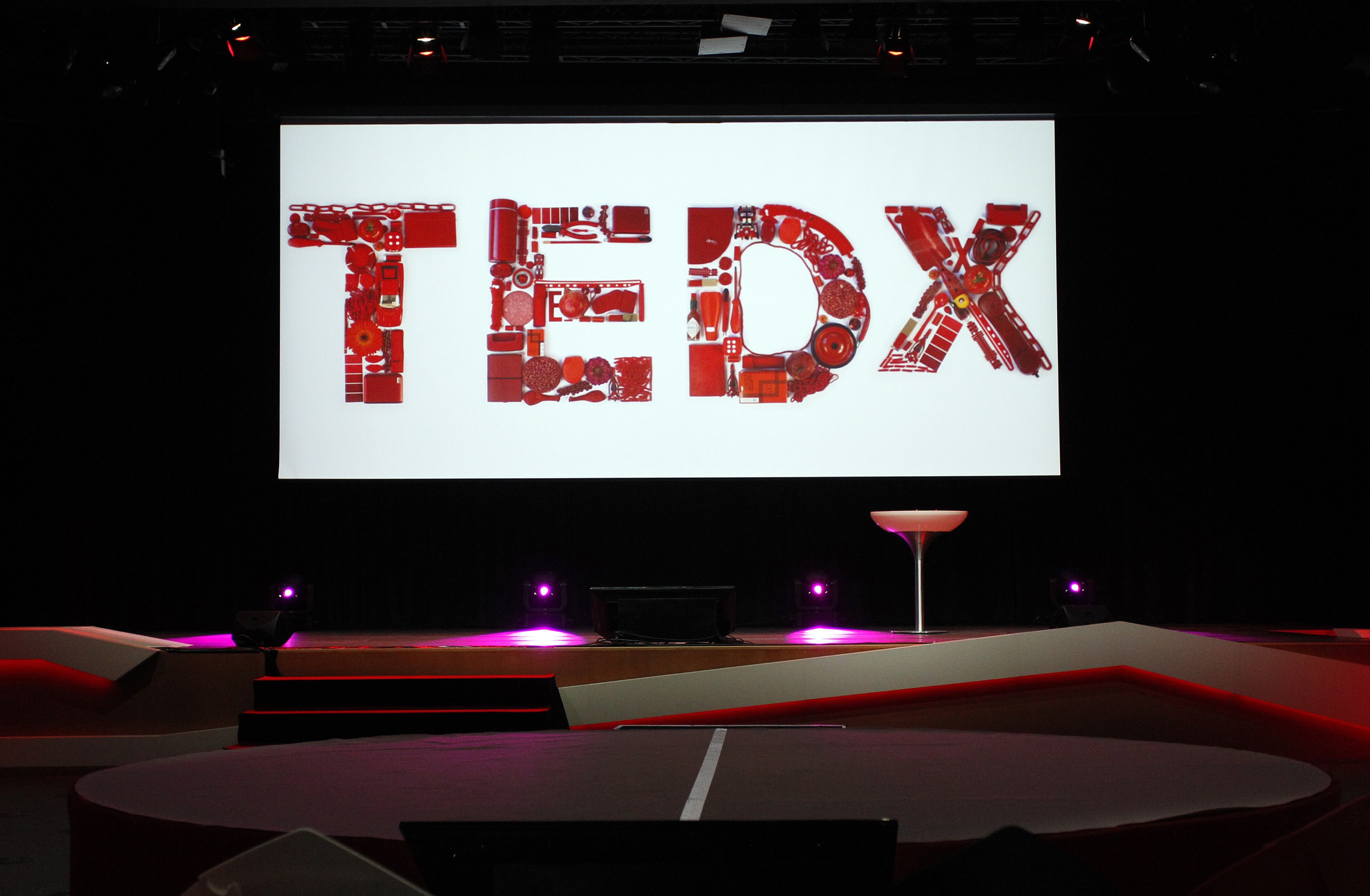 A view of the stage before TEDxDelft. Photo: Roy Borghouts