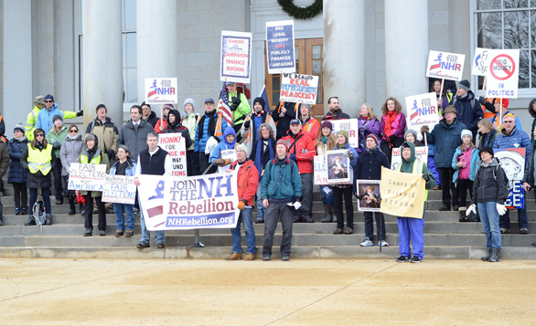 A large gathering of New Hampshire Rebellion walkers. Photo: Bettina Neuefeind/Flickr