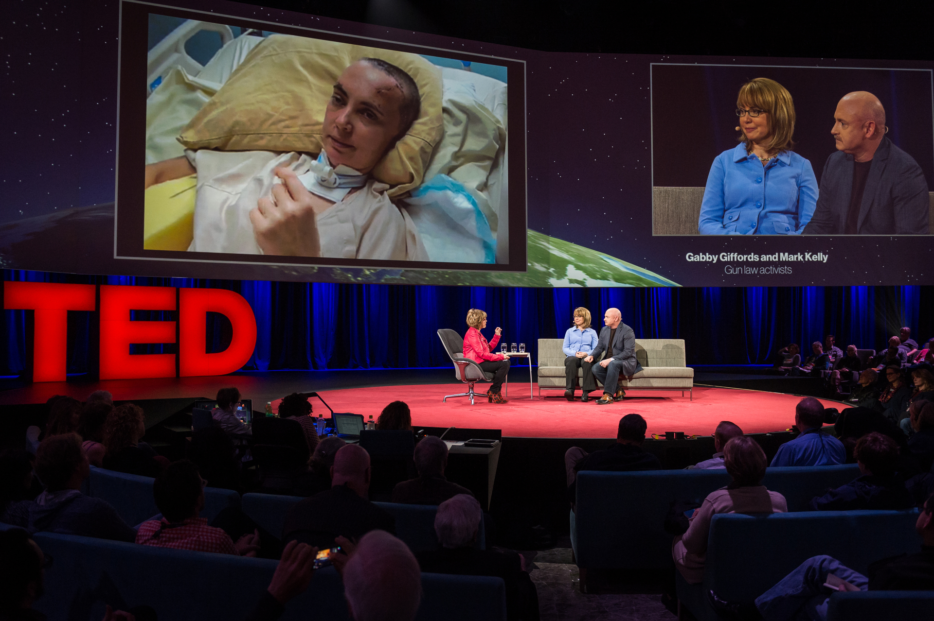 (L-R) Pat Mitchell interviews Gabby Giffords and Mark Kelly. Photo: James Duncan Davidson