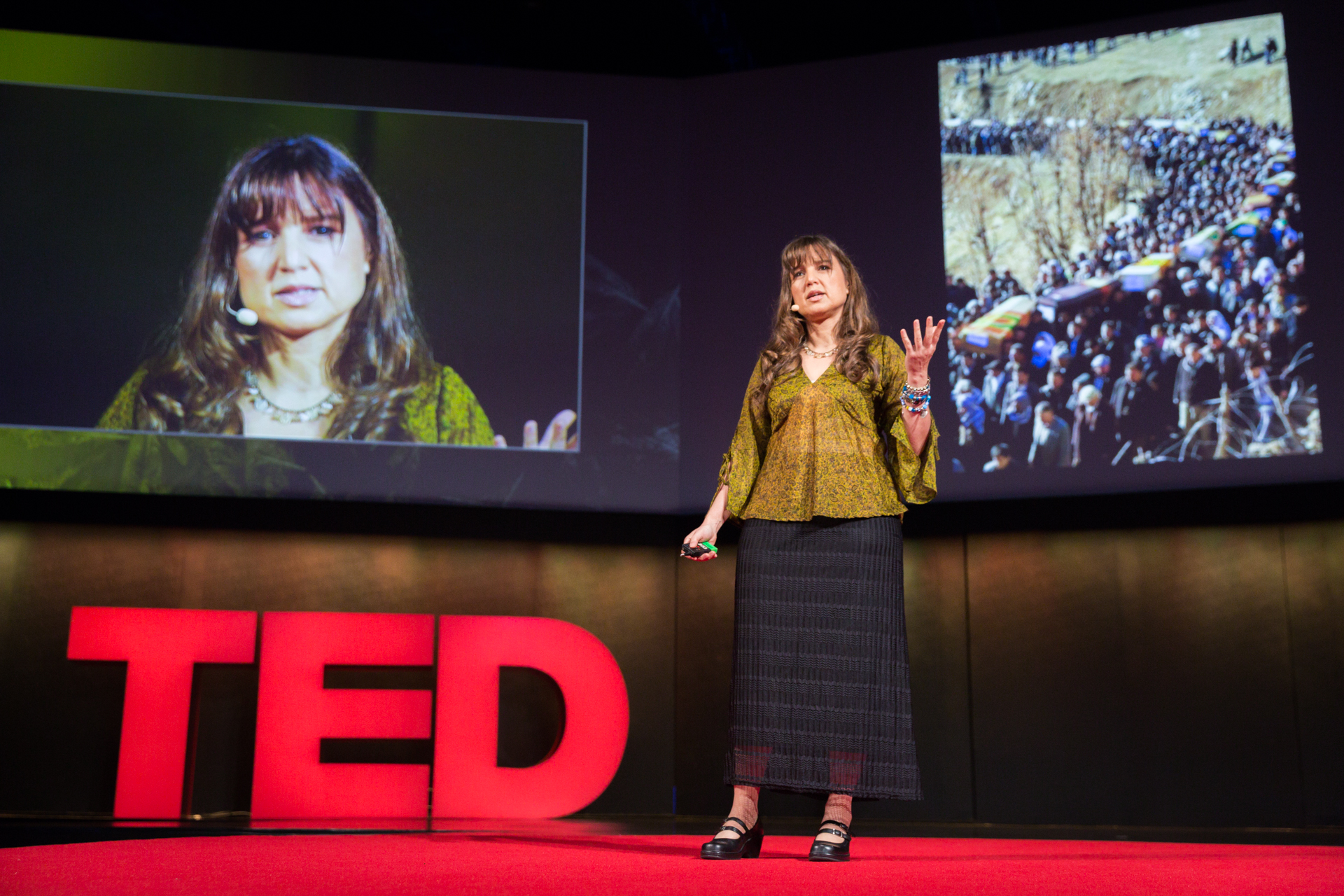 Zeynep Tufekci speaking at TEDGlobal 2014.