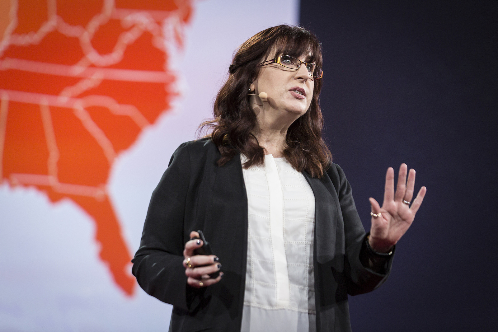 Speaker Maryn McKenna spoke about the problem of antibiotic resistance, but found herself intrigued by what speakers at the conference had to say about Ebola. Photo: Bret Hartman/TED