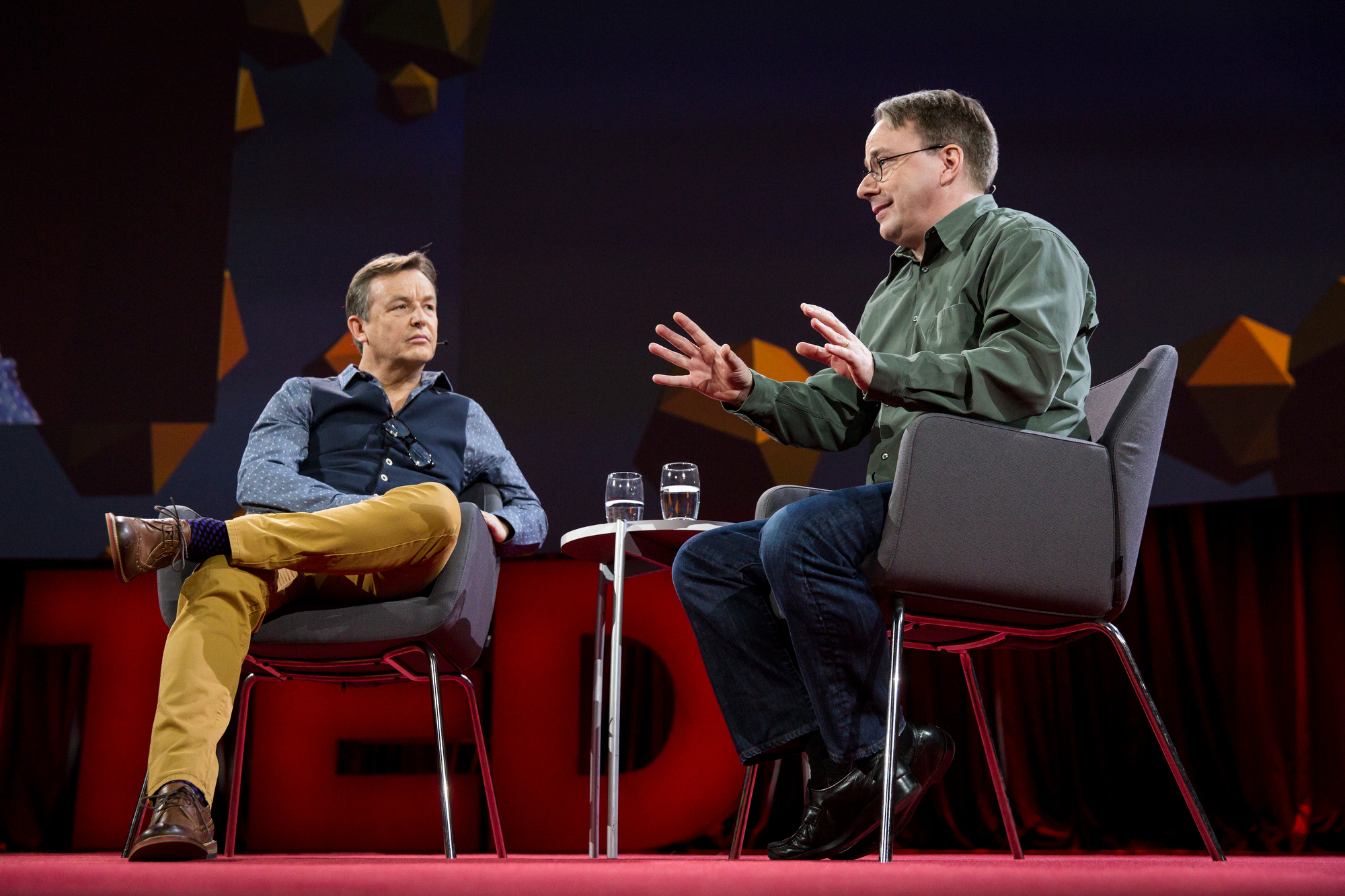 Chris Anderson interviews Linus Torvalds onstage at TED2016.