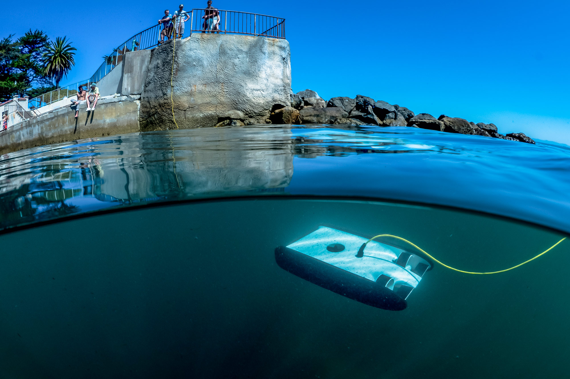 David_Lang_OpenROV_Trident_drone_swims_by_remote_control